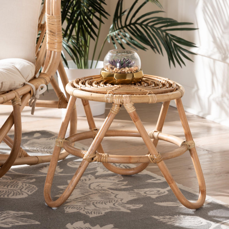 Wicker rattan end table discount